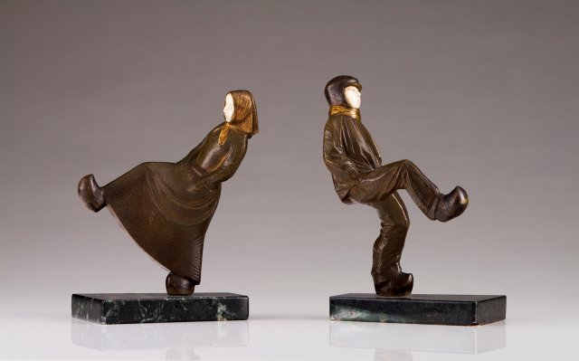 A pair of Art Deco book ends