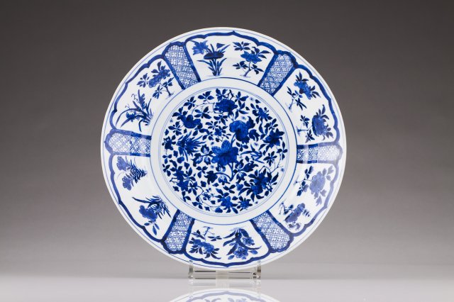 A pair of Chinese porcelain chargers