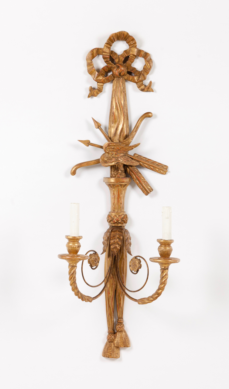 Leil o 60 Lote 500 Par De Apliques De Dois Lumes Estilo Lu s XVI leil-o-60-lote-500-par-de-apliques-de-dois-lumes-estilo-lu-s-xvi