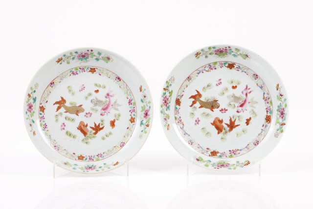 A pair of plates